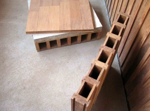 Vila Taguaí, prototipo, Carapicuiba SP, 2007-2010. Arquitetos Cristina Xavier (autora), Henrique Fina, Lucia Hashizume e João Xavier (colaboradores)