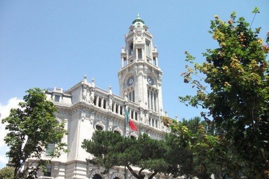 Prédio na Avenida Aliados, Porto