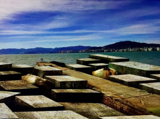 Projeto de um Muro na baía da Ilha de Santa Catarina