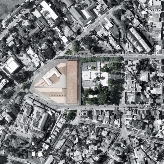 Implantação do projeto: os edifícios propostos se definem, por um lado, a partir dos alinhamentos das ruas e do edifício existente, criando o desenho da quadra