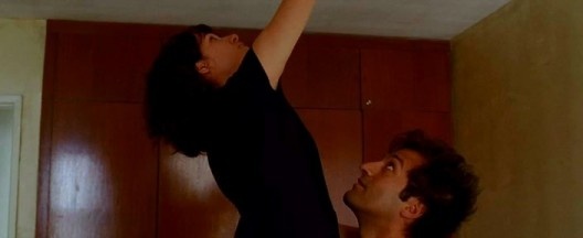 Cena do filme O som ao redor, roteiro e direção de Kléber Mendonça Filho