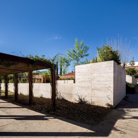 Pátio Fresnos, Nacozari de Garcia, Sonora, México, 2014. Arquiitetos Jorge Ambrosi e Gabriela Etchegaray (autores) / Ambrosi Etchegaray