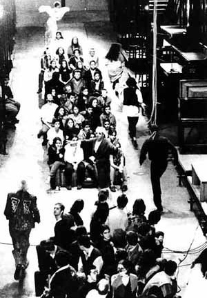 Exibição do Teatro Oficina