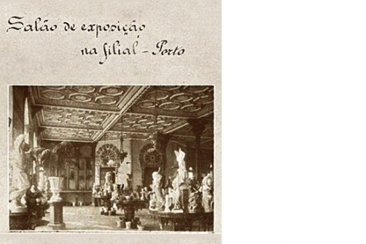 Fotografia do catálogo de 1910 da Fábrica de Cerâmica das Devesas, com imagem da Sala de Exposição na filial do Porto