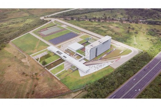 Fecomércio, Sesc e Senac do Rio Grande do Sul, Porto Alegre RS, 2020. Arquitetos Dario Corrêa Durce, Emerson Vidigal, Eron Costin, Fabio Henrique Faria e João Gabriel Rosa (autores) / Estúdio 41