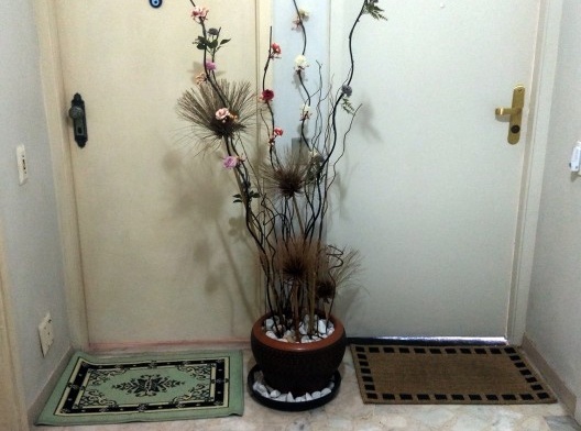 Cenas cotidianas de um edifício residencial