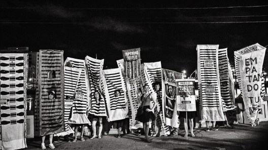 Bloco Direitos Urbanos com a coreografia “Troça Carnavalesca Mista Público Privada Empatando tua Vista”, carnaval 2014, Recife