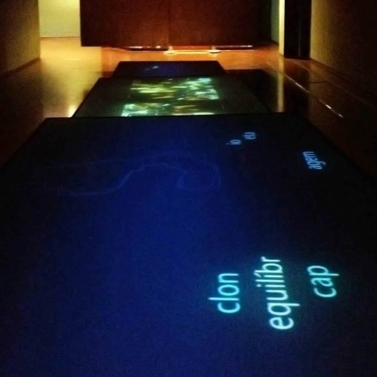 Beco das Palavras e suas mesas interativas, Museu da Língua Portuguesa, São Paulo