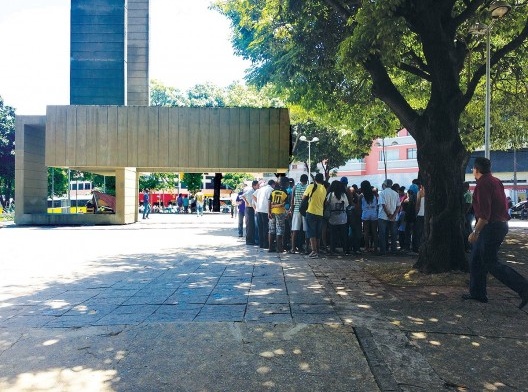 Monovolume: liberdade em equilíbrio, Mary Vieira, 1982
