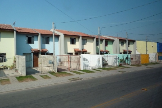 Habitações da COHAB em Curitiba - vista externa
