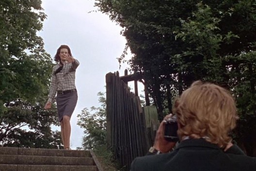 Fotografama do filme Blow Up, de Michelangelo Antonioni