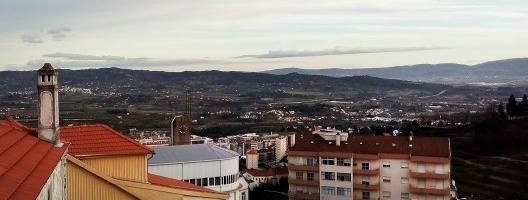 Covilhã, vista da cidade a beira da serra, março 2017