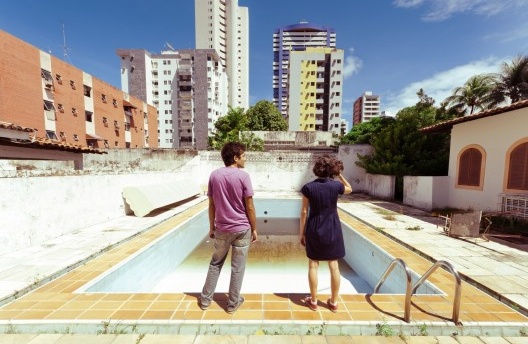 A cidade ao redor