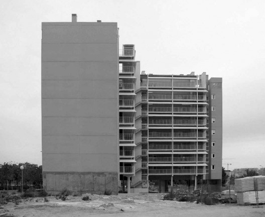 Edifício em Vallecas, elevação noroeste