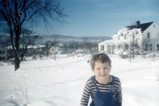 Raymond Richard Neutra aos 4 anos, Poughkeepsie, Nova York