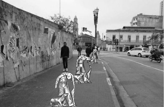 Esculturas instaladas no fim da rua Mauá. Com as diferenças de larguras entre os passeios do percurso – que não sofreriam alterações – acredita-se que as obras provocariam interações distintas com os transeuntes