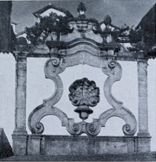 Chafariz dos contos após restauração, Ouro Preto MG, sem data