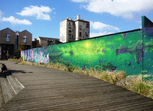 Bairro de Saint Ouen, arte urbana em parque