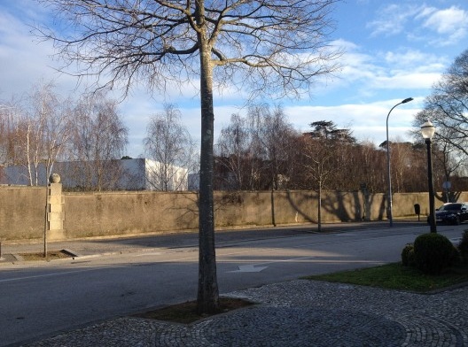 Fundação de Serralves – Museu de Arte Contemporânea, vista externa a partir da Rua Dom João de Castro