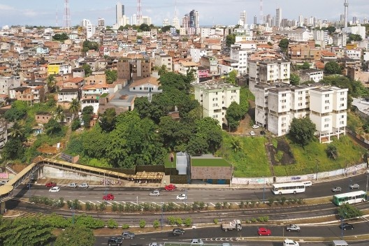 Casa de Òsùmàrè, Salvador, 2017. Escritório Brasil Arquitetura
