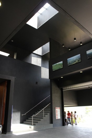 Parque Biblioteca Fernando Botero, San Cristóbal, G Ateliers Arquitecture