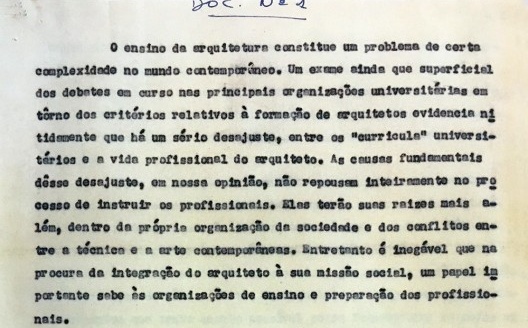 Exposição FAU 70 anos, Doc. no 1, assinado por Abelardo de Souza, Helio Queiroz Duarte, João V. Artigas e Rino Levi
