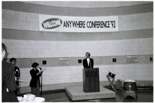 Arata Isozaki na abertura da Conferência Anywhere