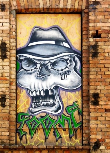 Pinacoteca do Estado, janelas entaipadas com grafite, São Paulo, 14/02/2015