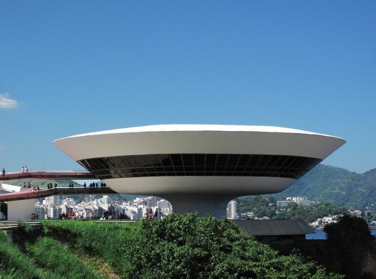 Museu de Arte Contemporânea de Niterói/MAC, 2011