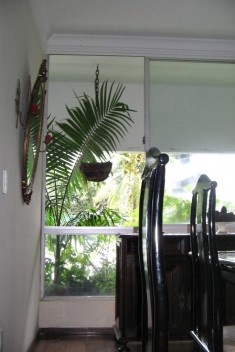 Edifício Villa Mariana, jardineiras próximas ao nível da laje.