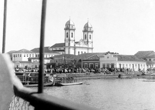 Igreja e área portuária, Iguape SP, anos 1930