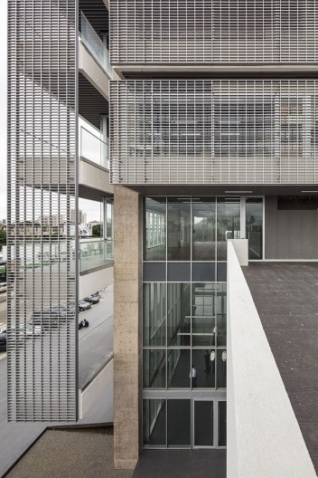 Torre Ambassador, Santa Cruz de la Sierra, 2017. Arquitetos Jorge Gambini e Hans Kenning / Enciam Arquitectura, Hans Kenning arquitectos