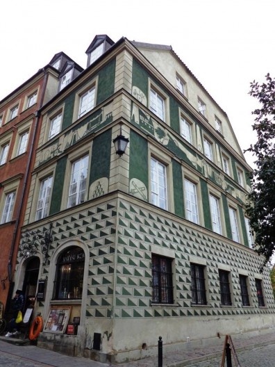 Casa com esgrafito, Cidade Nova