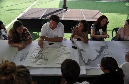 Jornada Cantinho do Céu: Oficina – Marcos Boldarini, professores e alunos discutindo o tema – “Transposições: Água e Espaço Publico”, 24 de março de 2012