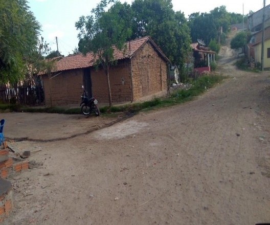 Casa de pau a pique em Caxias MA, 2022