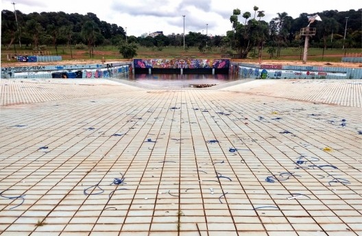 Piscina de Ondas do Parque da Cidade em Brasília DF Brasil
