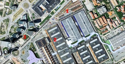 Foto aérea com situação de: 1. conjunto habitacional; 2. Fira de Barcelona; 3. novas edificações