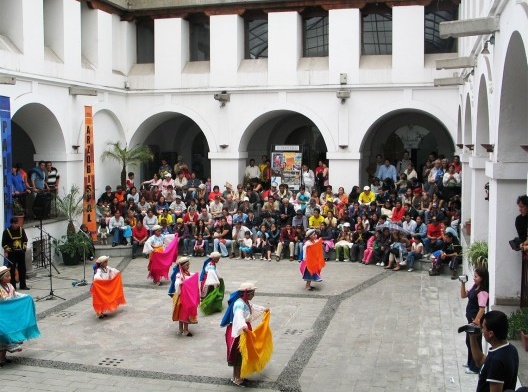 Espaço público em Quito, Equador