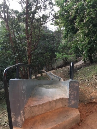 Pista de skate na praça Amadeu Decome, Vila Romana, São Paulo SP