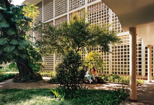 Instituto Sedes Sapientiae, São Paulo, 1940. Arquiteto Rino Levi
