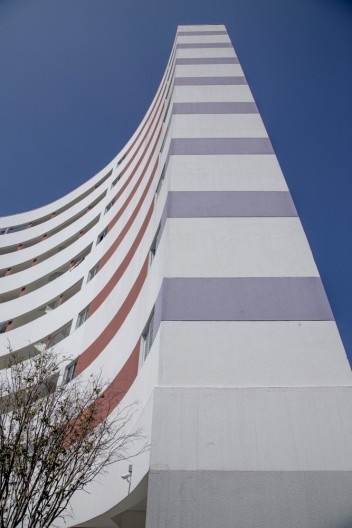 Divisa entre fachada Norte e fachada Oeste