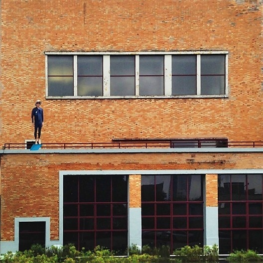 Mostra Rios e ruas – intervenções, curadoria de Marcello Dantas