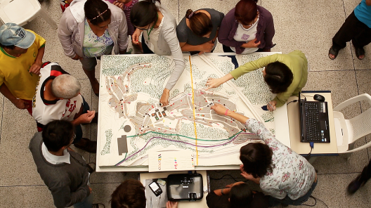 Reunião com lideranças. Projeto de Urbanização Integrada.