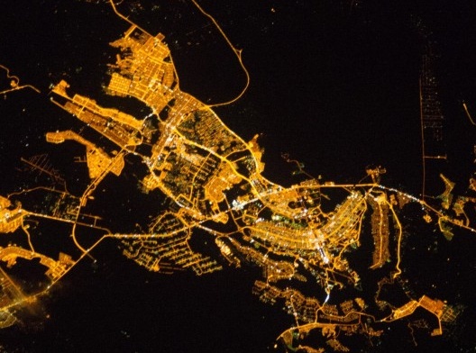 Vista Noturna de Brasília, a partir da Estação Espacial Internacional