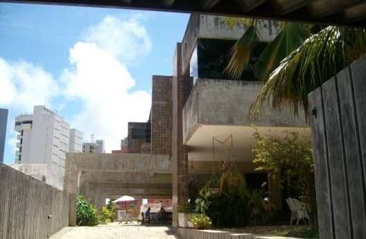 Residência Laurano Casado da Silva, 1977. Arquiteto: Mário di Láscio