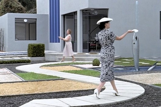 Casa Arpel, protótipo da casa modernista, cena de Meu Tio (Mon Oncle), filme de Jacques Tati