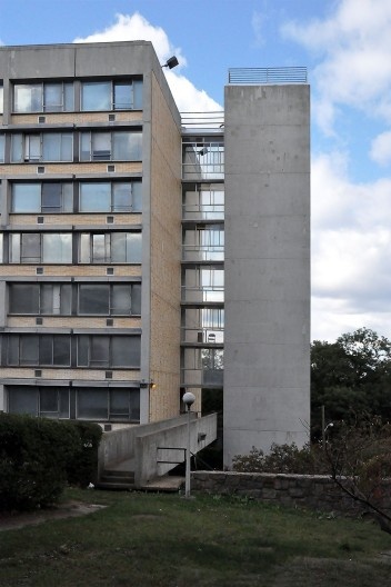 Residence Hall, arquiteto Marcel Breuer