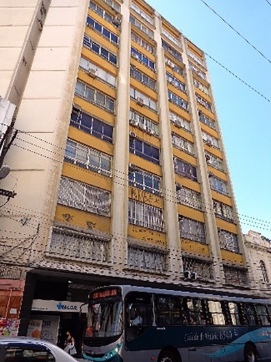Edifício Michelini, fachada para a avenida Jerônimo Monteiro, Vitória ES