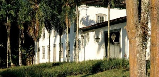 Fazenda Vargem Grande, Serra da Bocaina. Paisagismo de Roberto Burle Marx