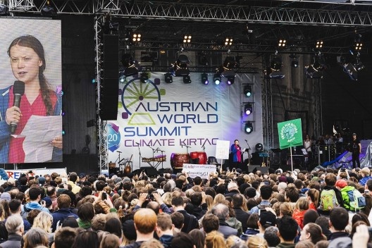 A jovem ativista climática Greta Thunberg na Cúpula Mundial da Áustria sobre o Clima, 28 mai, 2019